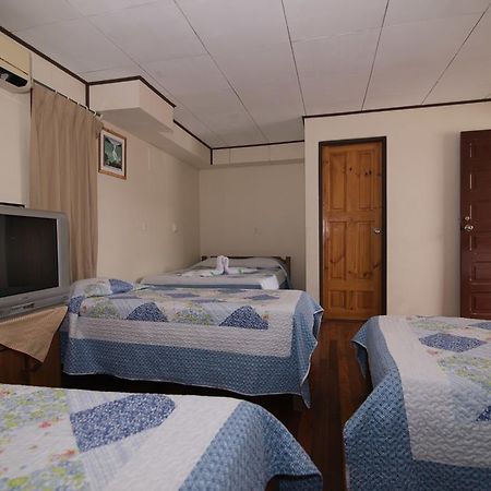 Hotel Sierpe River Экстерьер фото