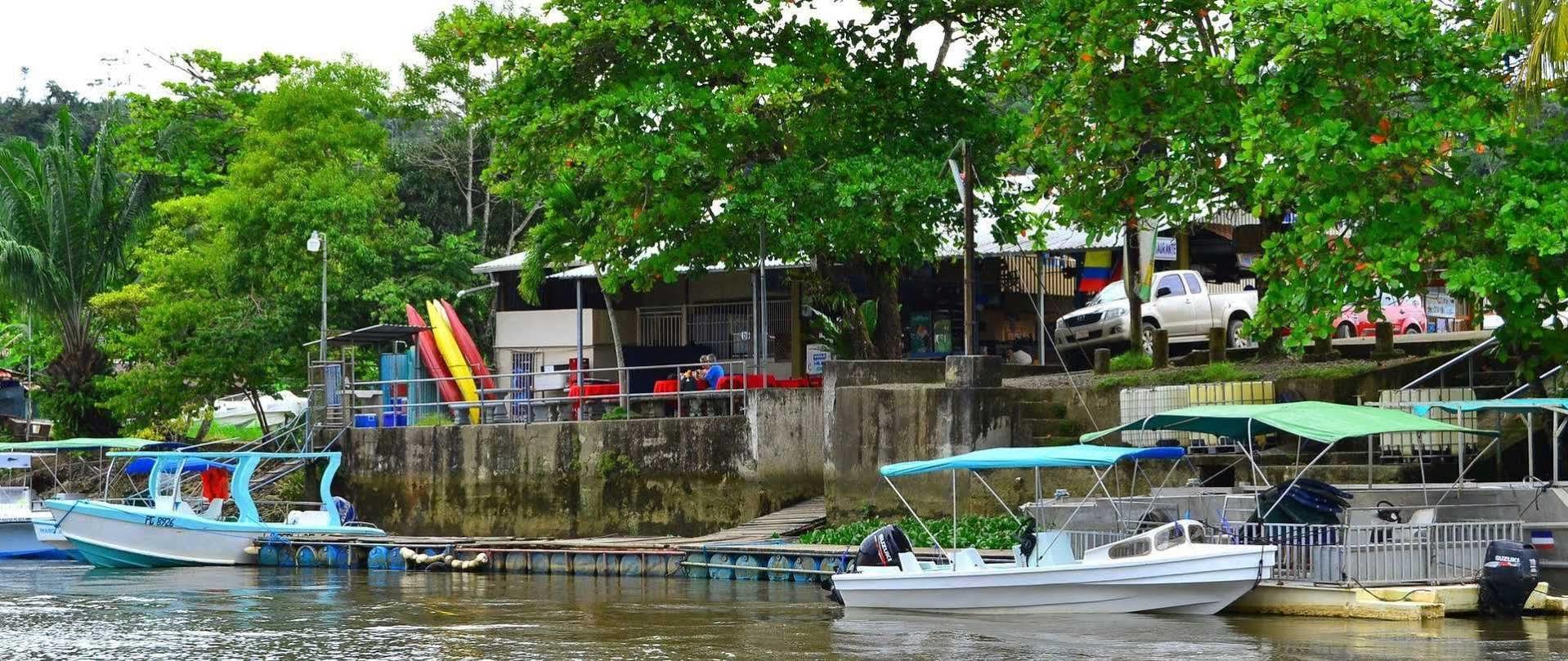 Hotel Sierpe River Экстерьер фото