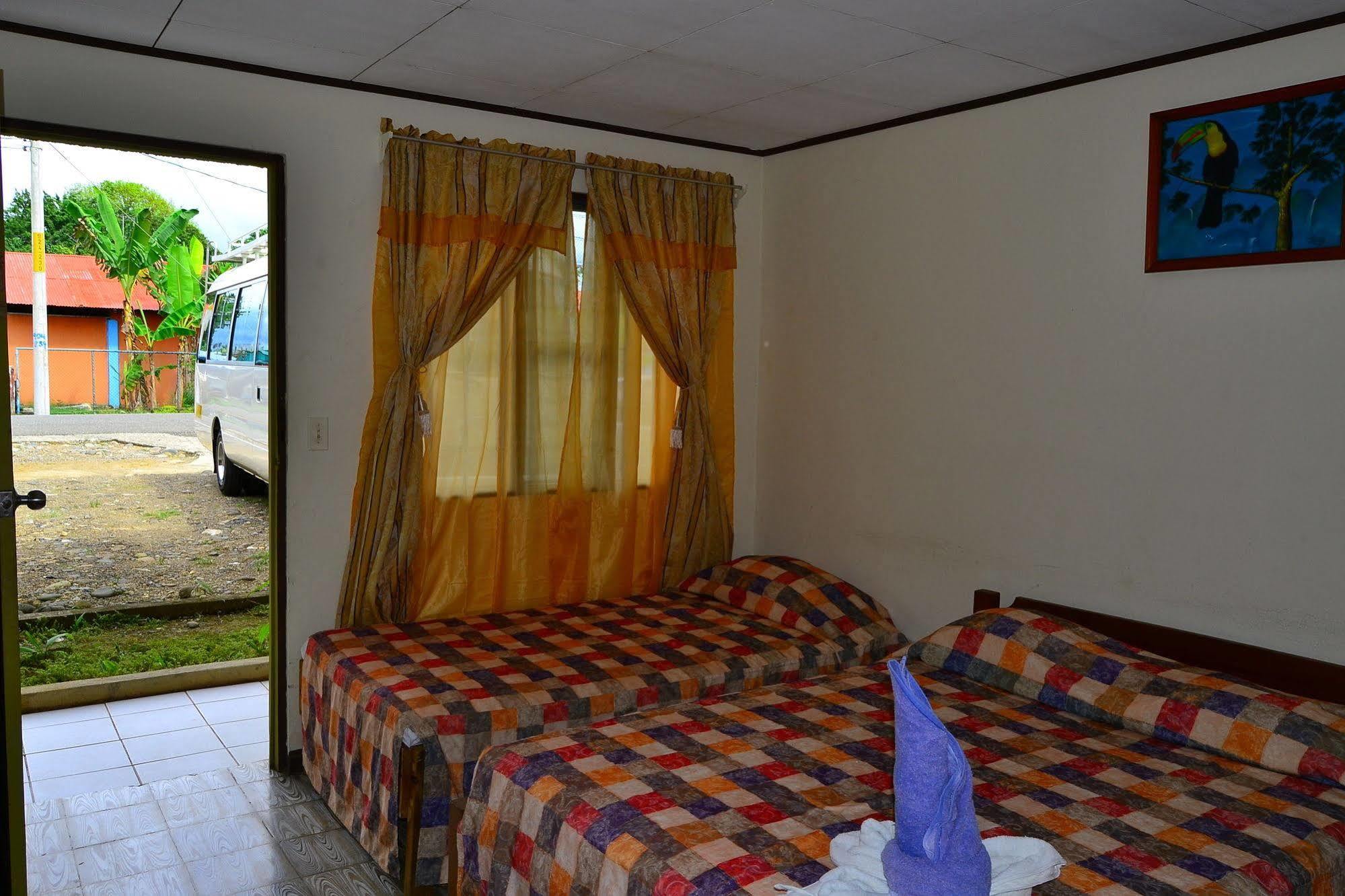 Hotel Sierpe River Экстерьер фото